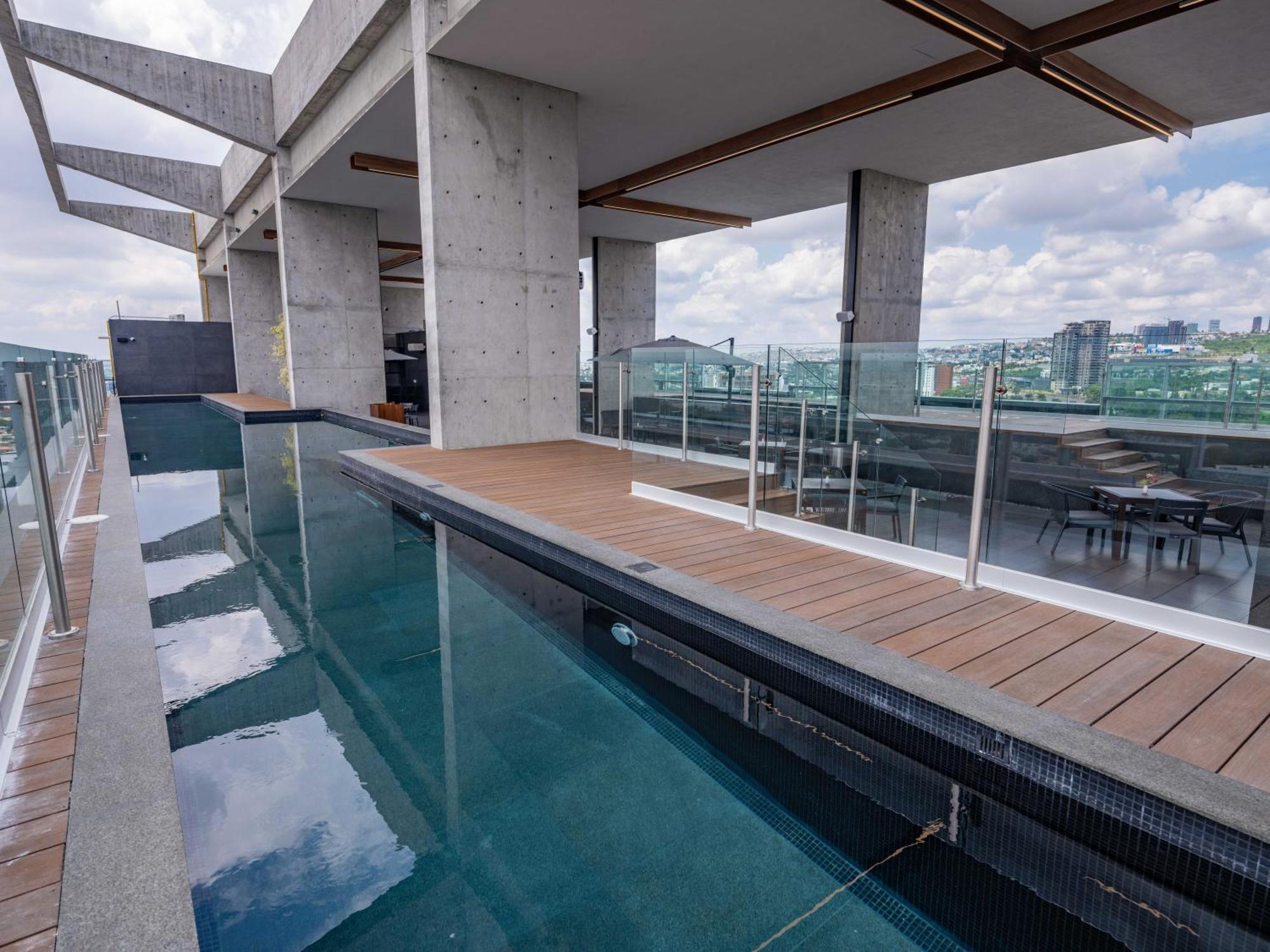 Galeria Plaza 4*